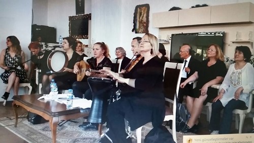 Halk Müziği Dinletisi